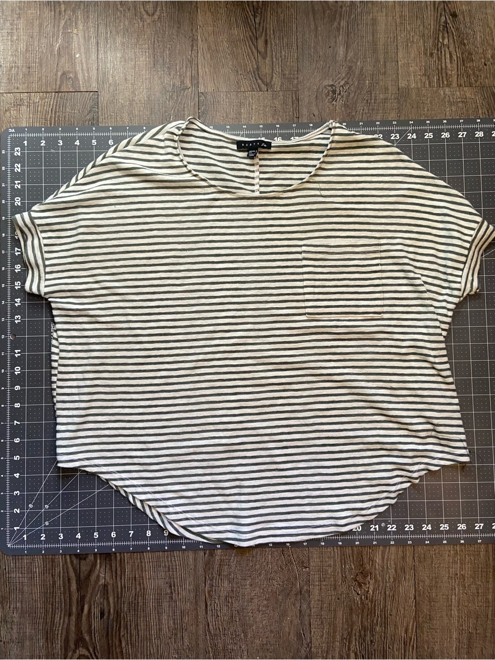 Rusty Striped Boxy Pocket Tee - Cream & Army Green Lightweight Cotton